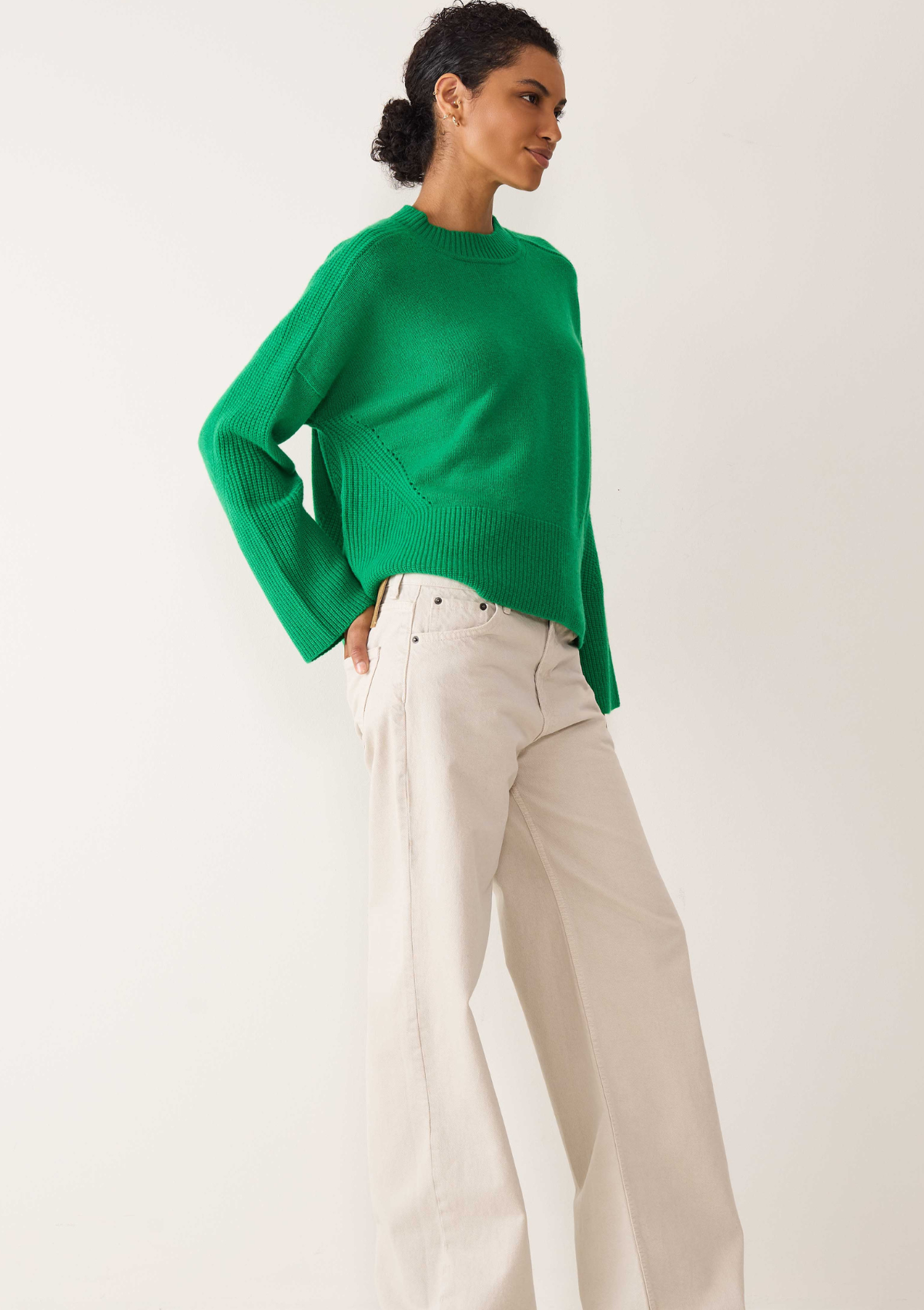 Ribbed Detail Lofty Crew Sweatshirt in Billiard Green
