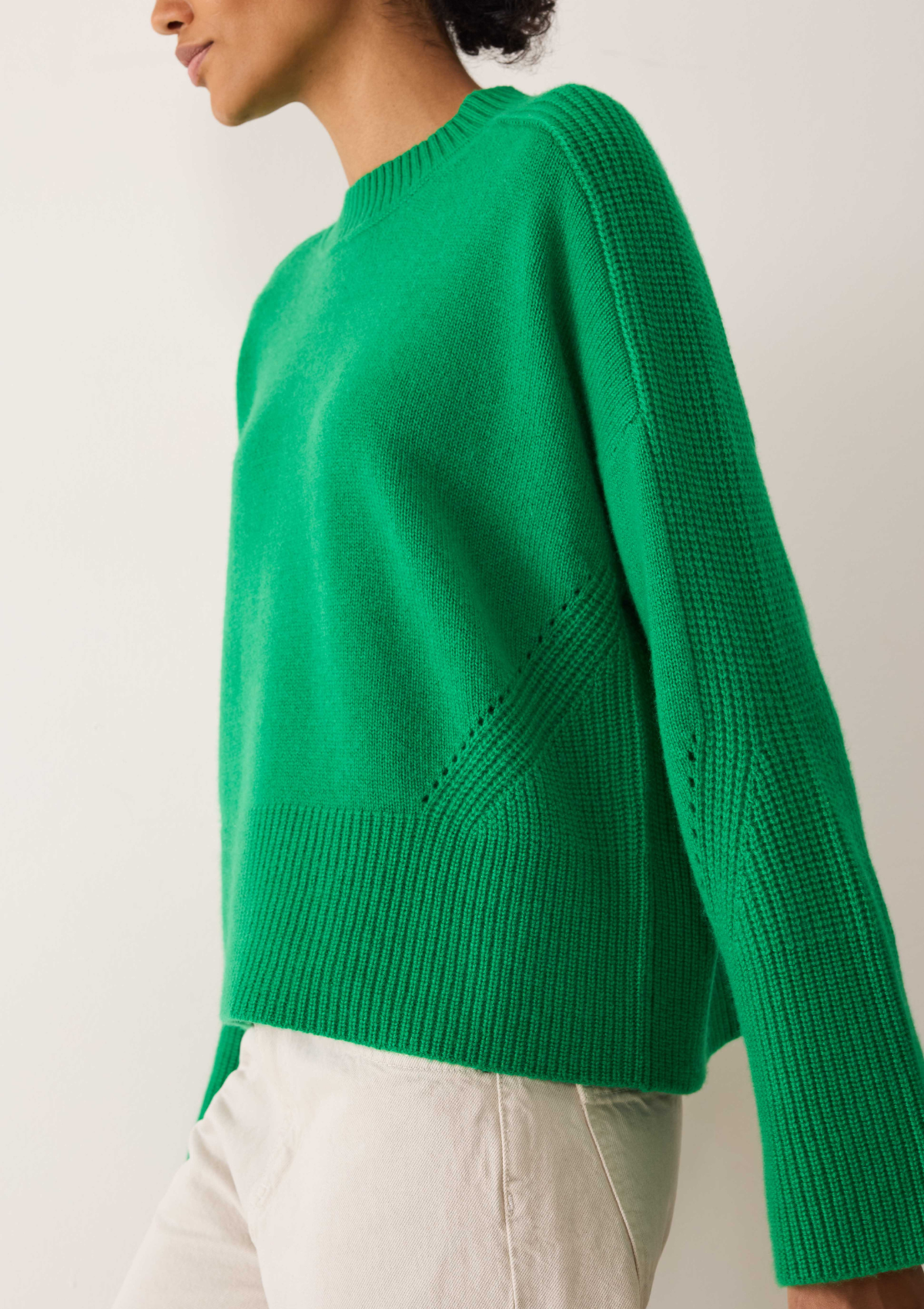 Ribbed Detail Lofty Crew Sweatshirt in Billiard Green