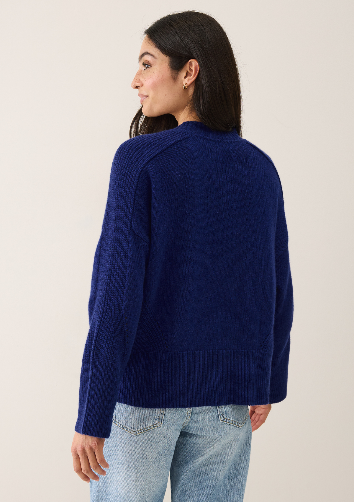 Ribbed Detail Lofty Crew Sweatshirt in Sodalite Blue