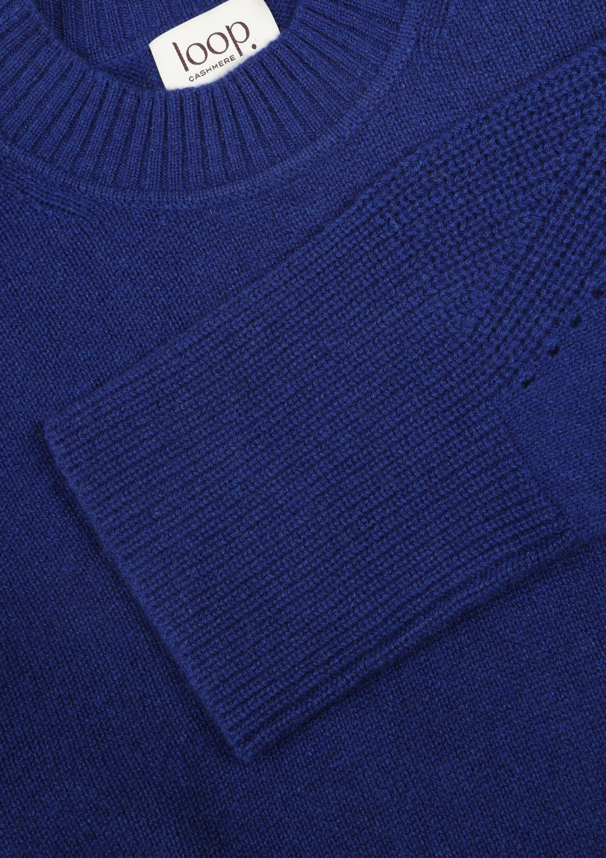 Ribbed Detail Lofty Crew Sweatshirt in Sodalite Blue