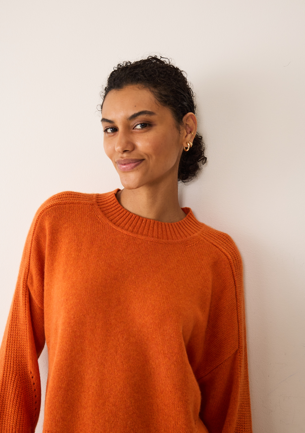Ribbed Detail Lofty Crew Sweatshirt in Tiger Orange