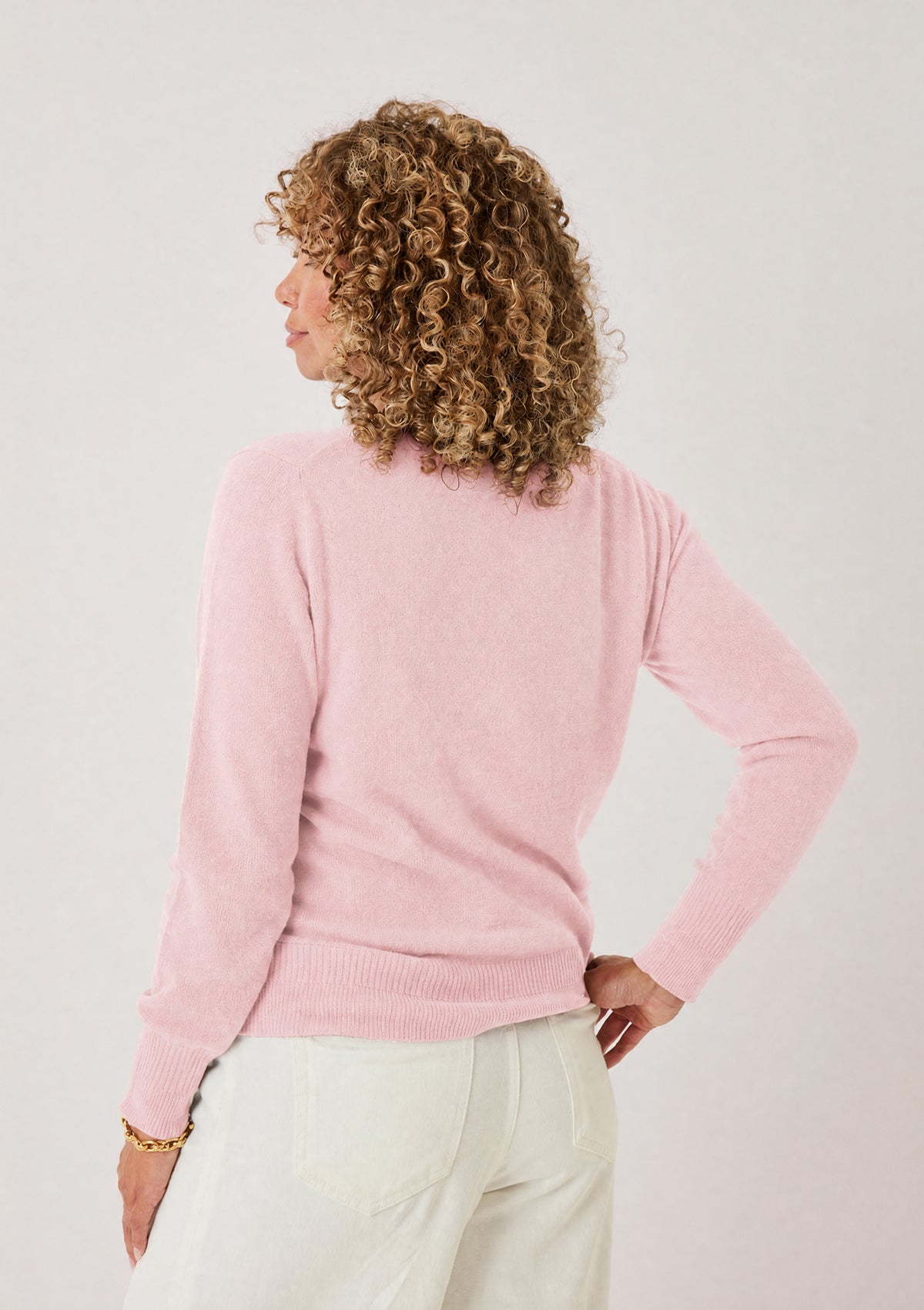 Cashmere Crew Neck Sweater in Pixie Pink