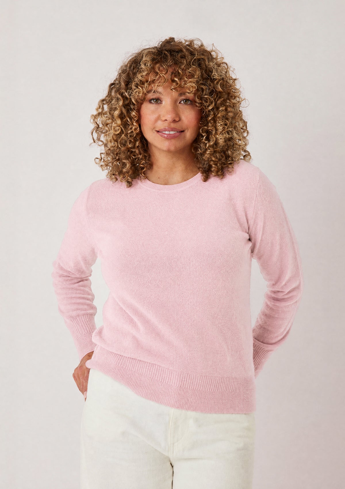 Cashmere Crew Neck Sweater in Pixie Pink