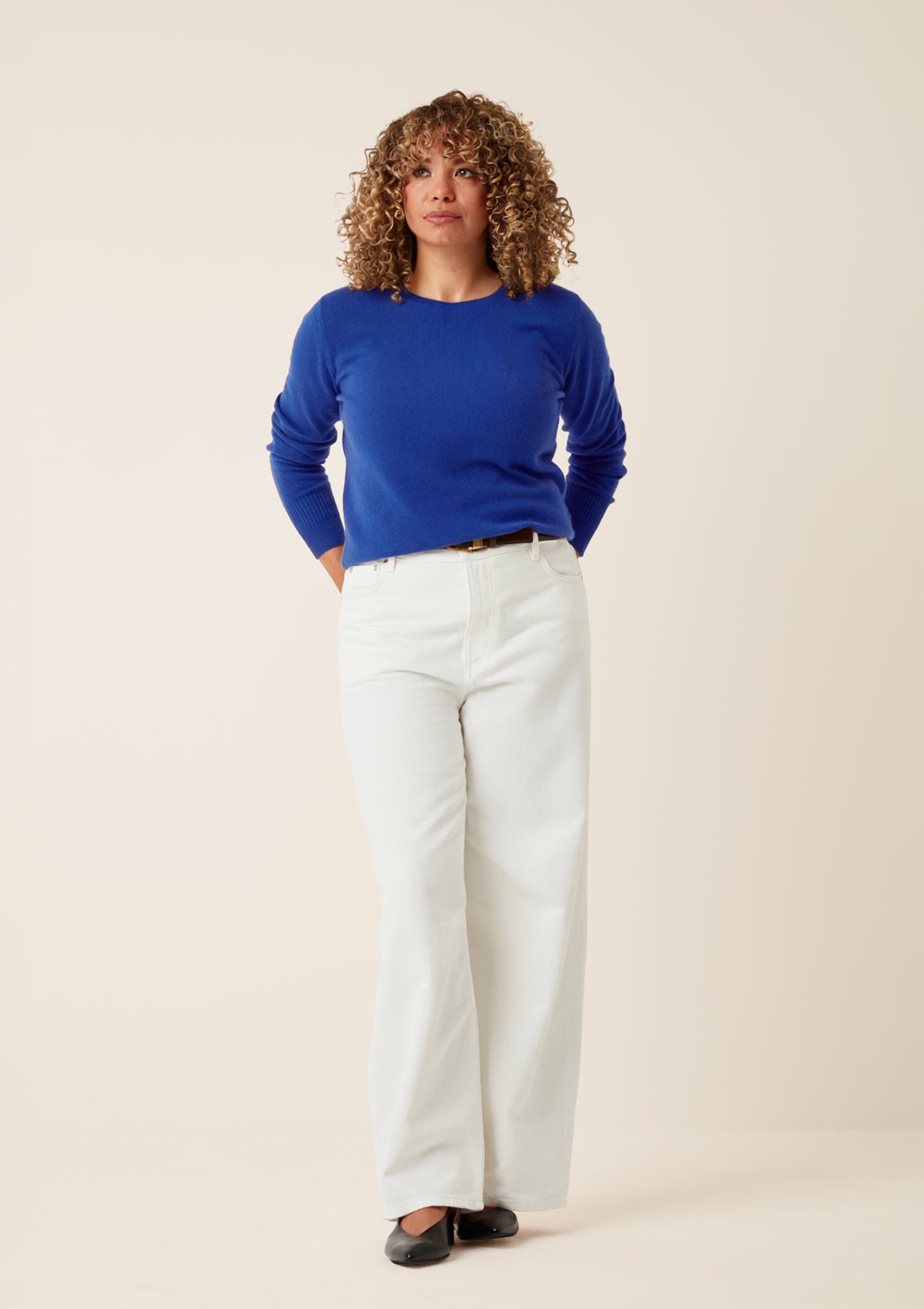 Cashmere Crew Neck Sweater in Lapis Blue