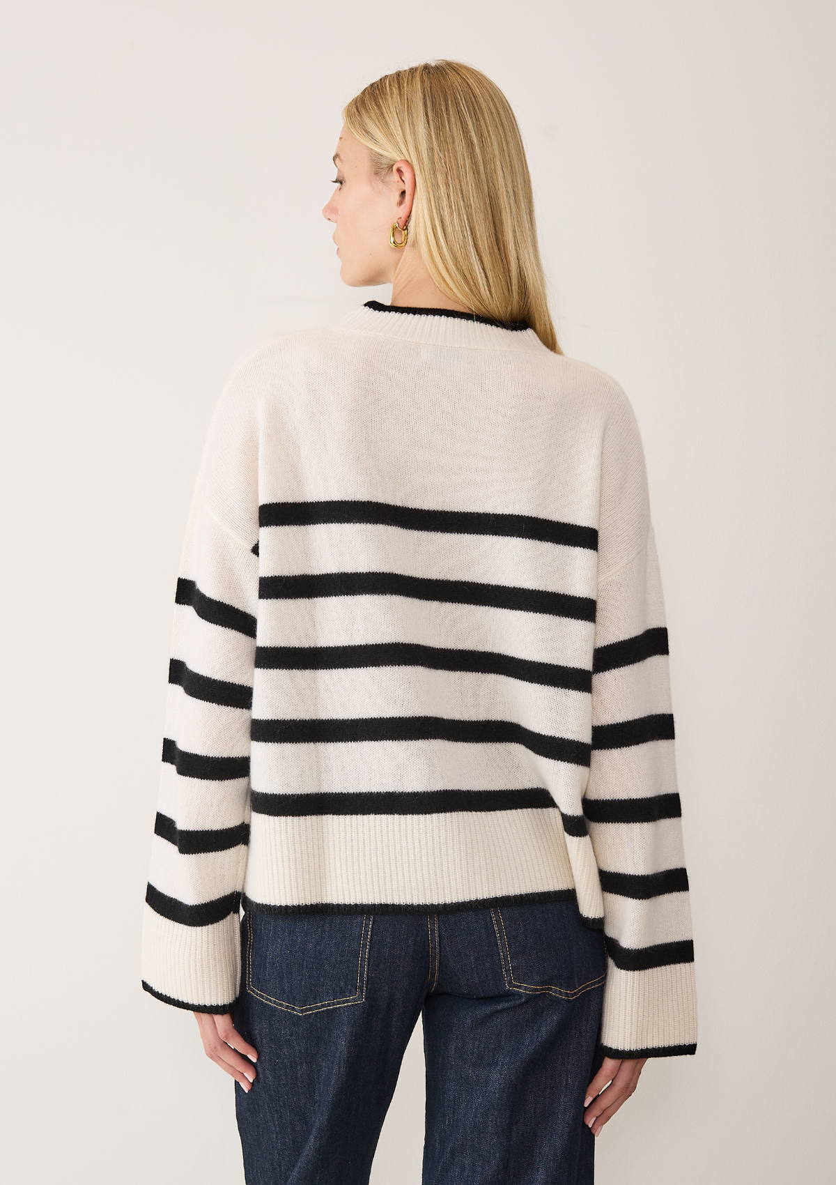 Chunky Cashmere Striped Sweater in Chalk White & Black