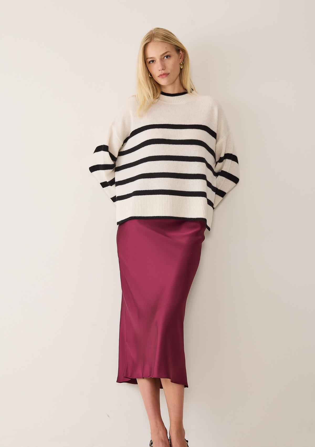 Chunky Cashmere Striped Sweater in Chalk White & Black