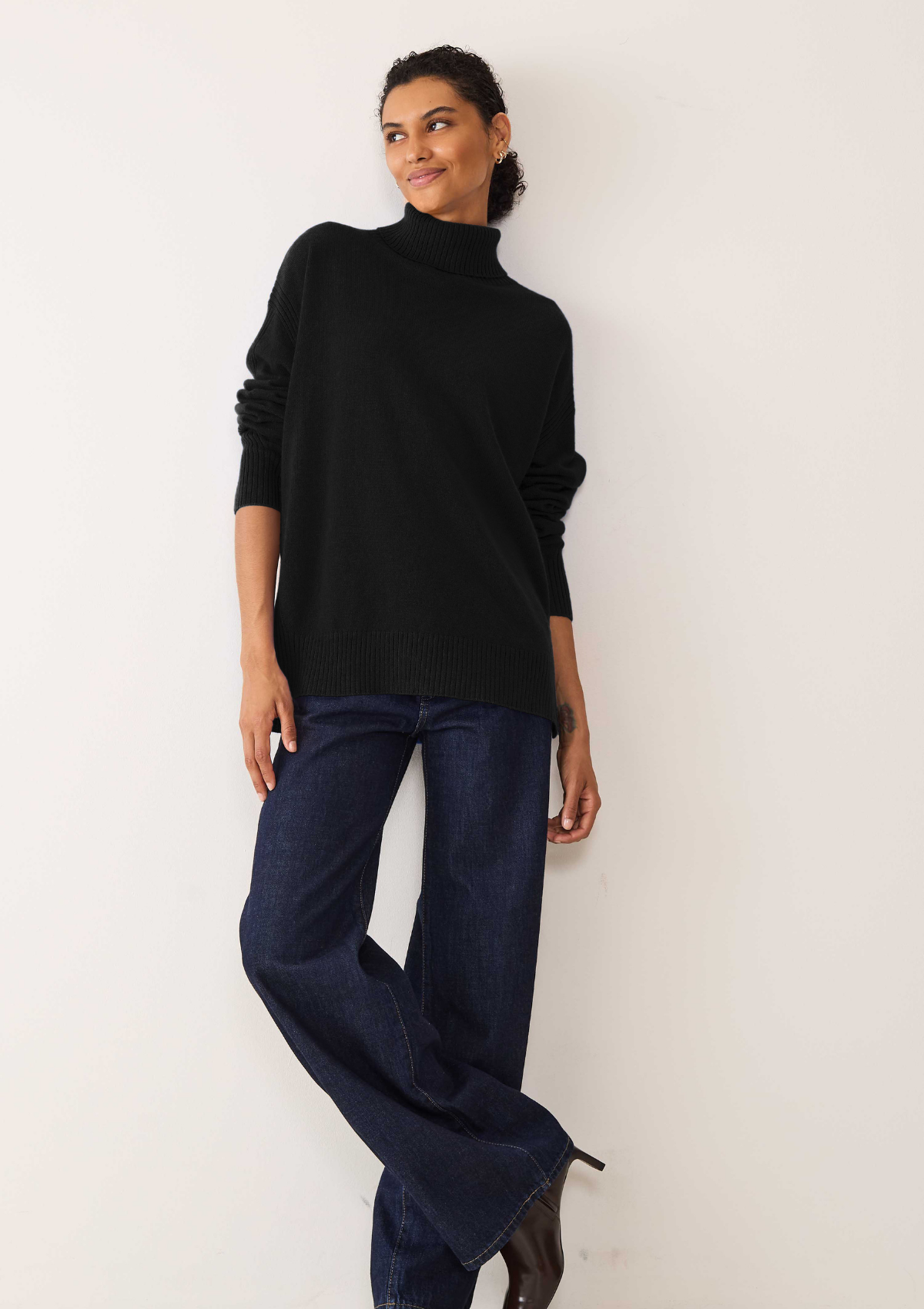 Chevron Detail Relaxed Polo Sweater in Jet Black