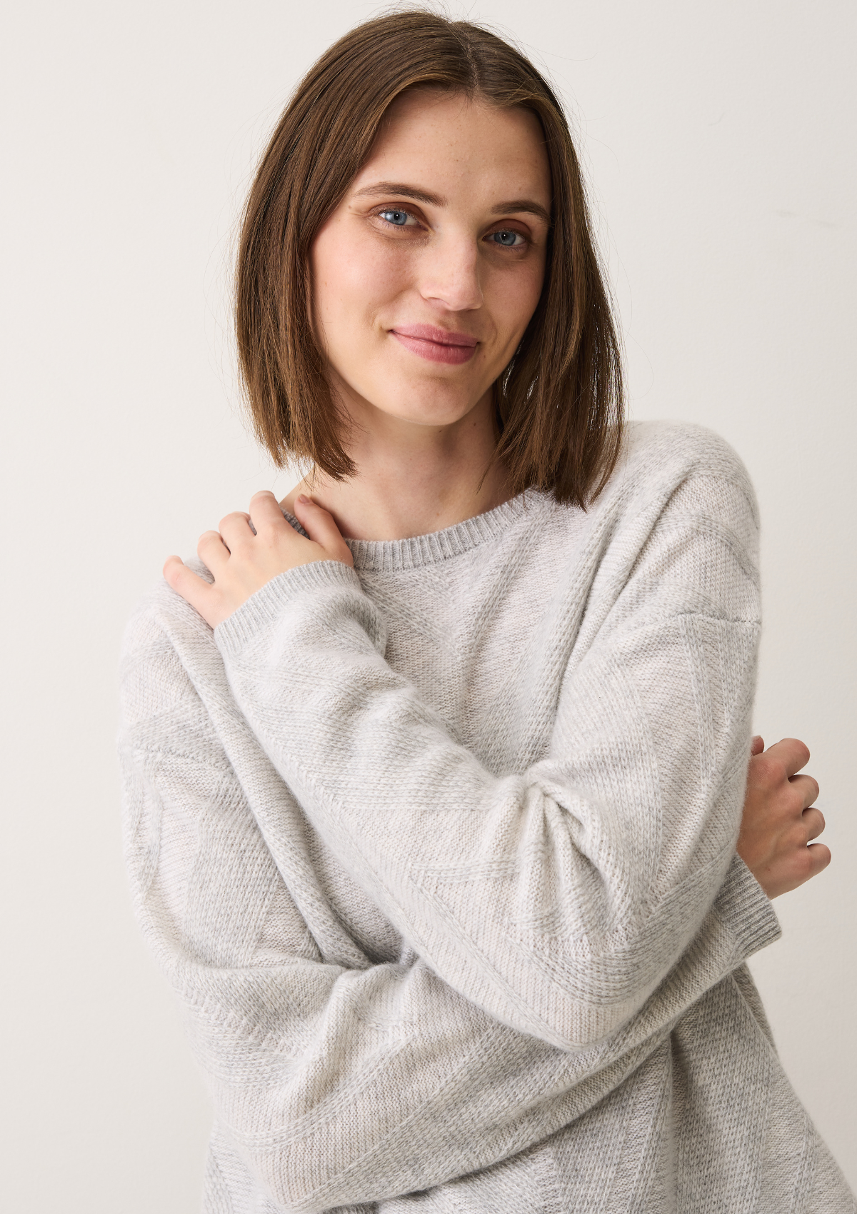 Textured Chevron Sweater in Foggy Grey & Snow White