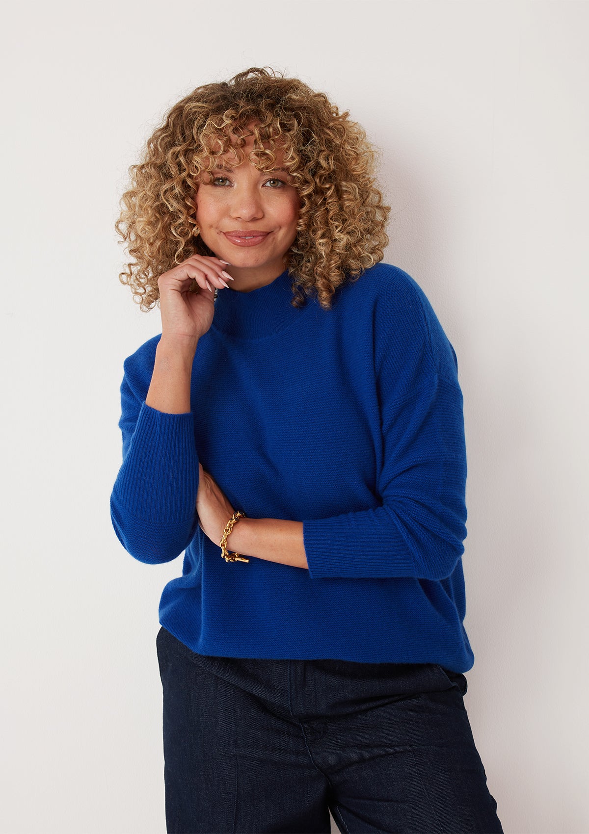 Cashmere Links Turtle Neck Sweater in Lapis Blue