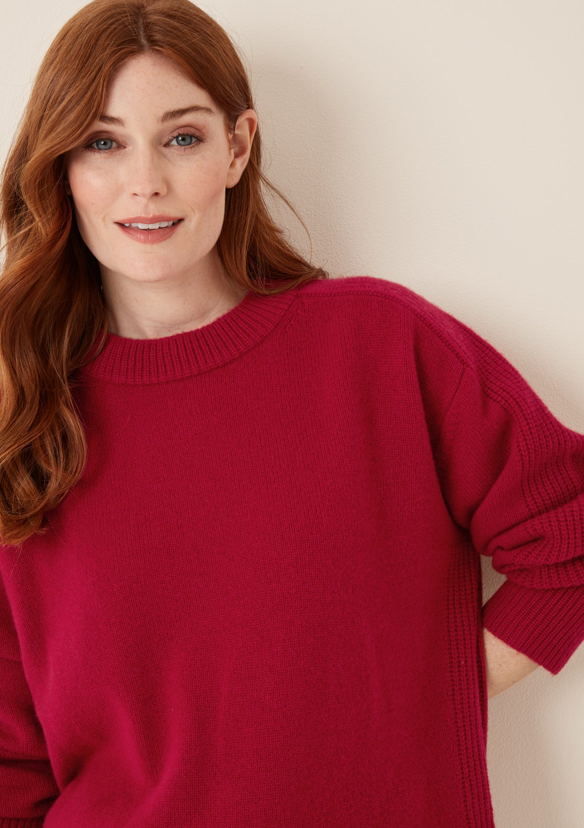 Cashmere Longline Crew Neck Sweater in Garnet Red