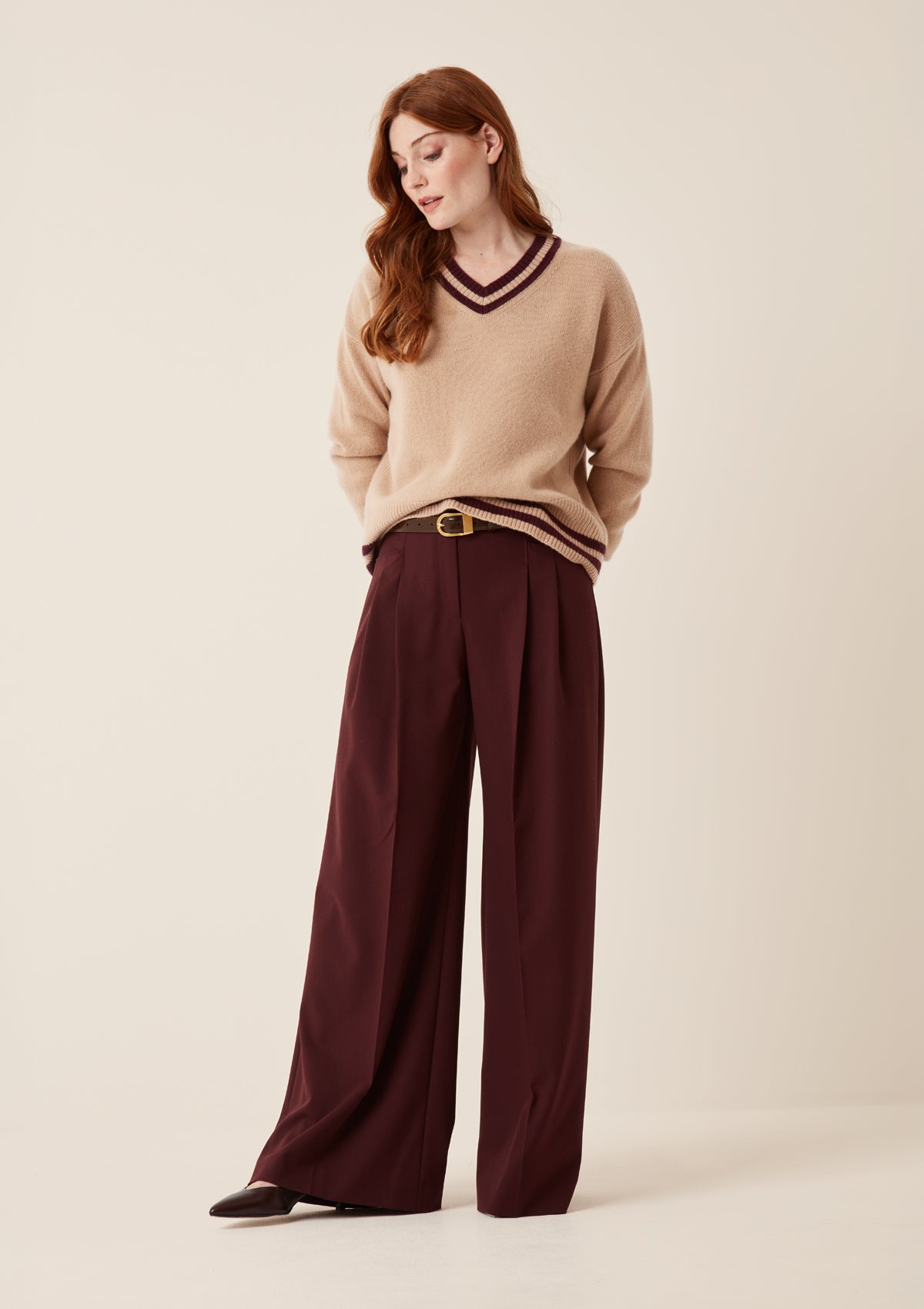 Striped Tipped V Neck Lofty Sweater in Chanterelle