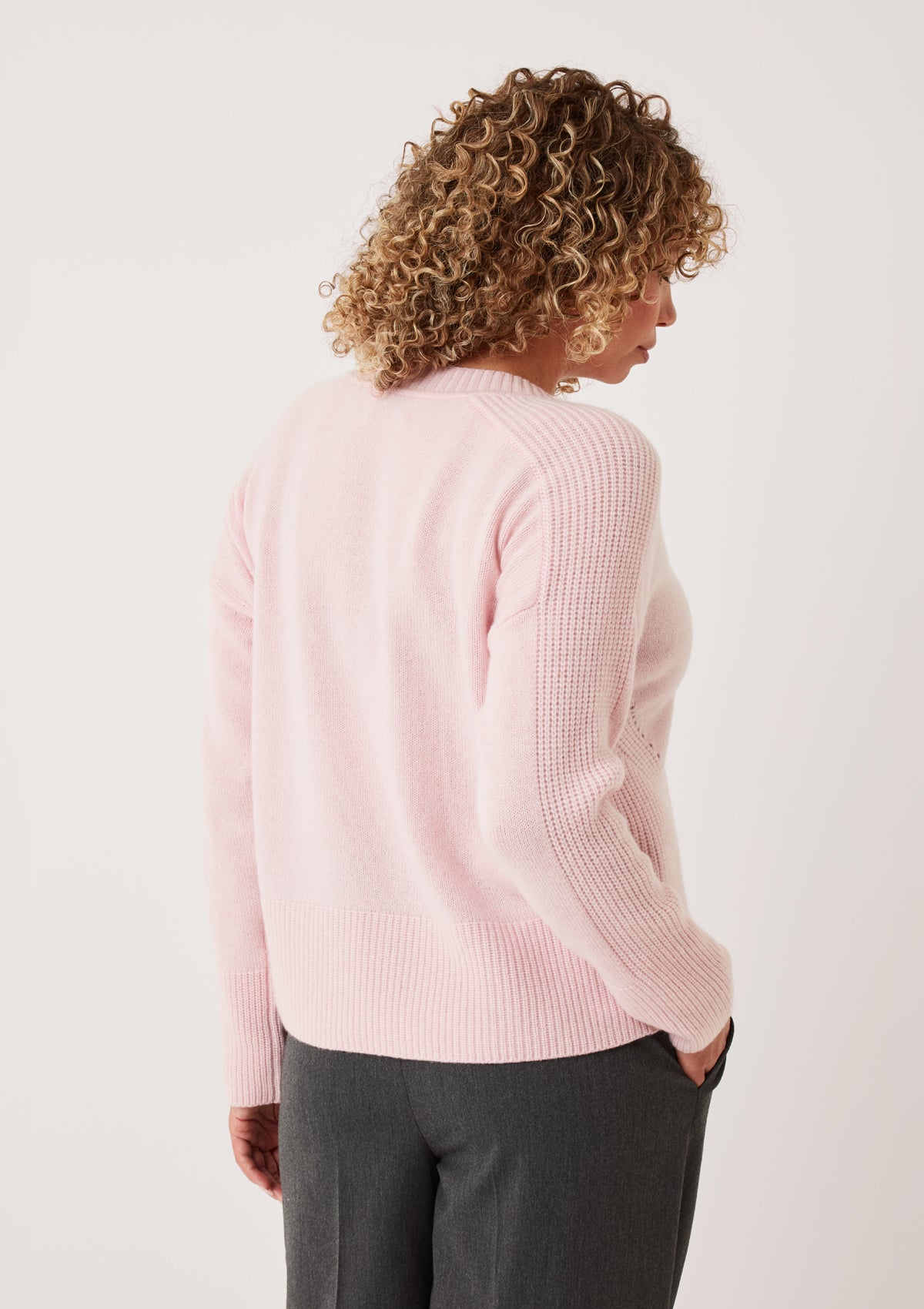 V Neck Lofty Sweatshirt in Pixie Pink