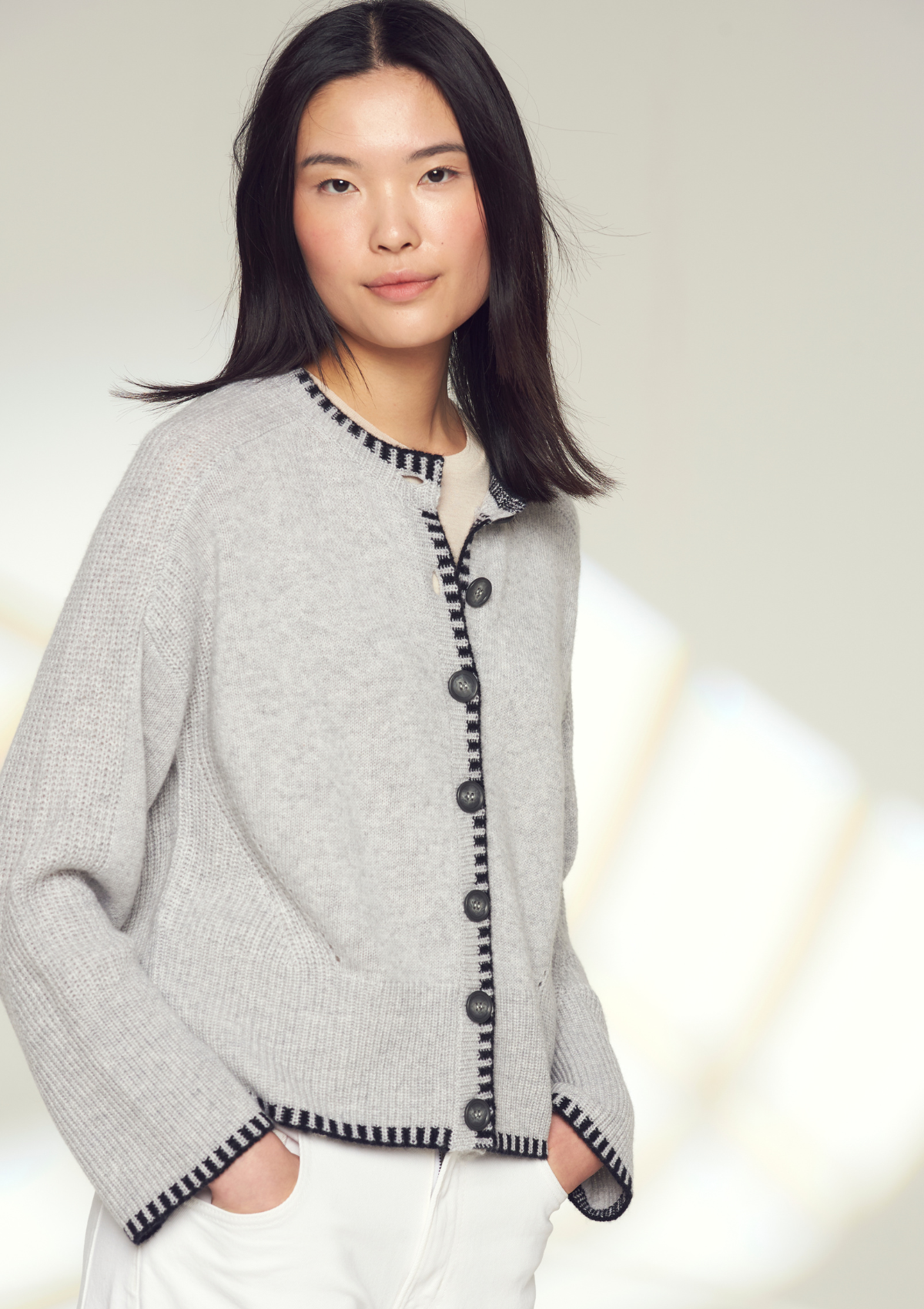 Cashmere Blanket Stitch Cardigan in Mist Grey