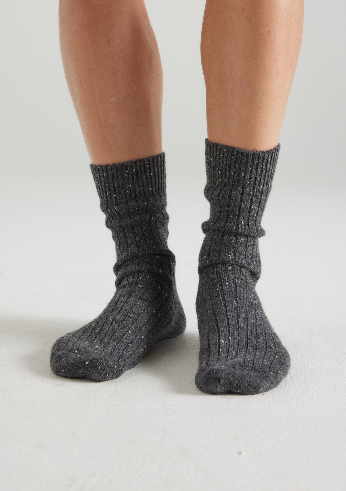 Mens Cashmere Socks in Shale Grey