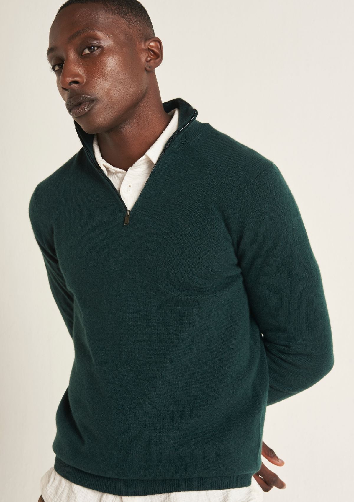 Mens Cashmere Half Zip Sweater in Bottle Green