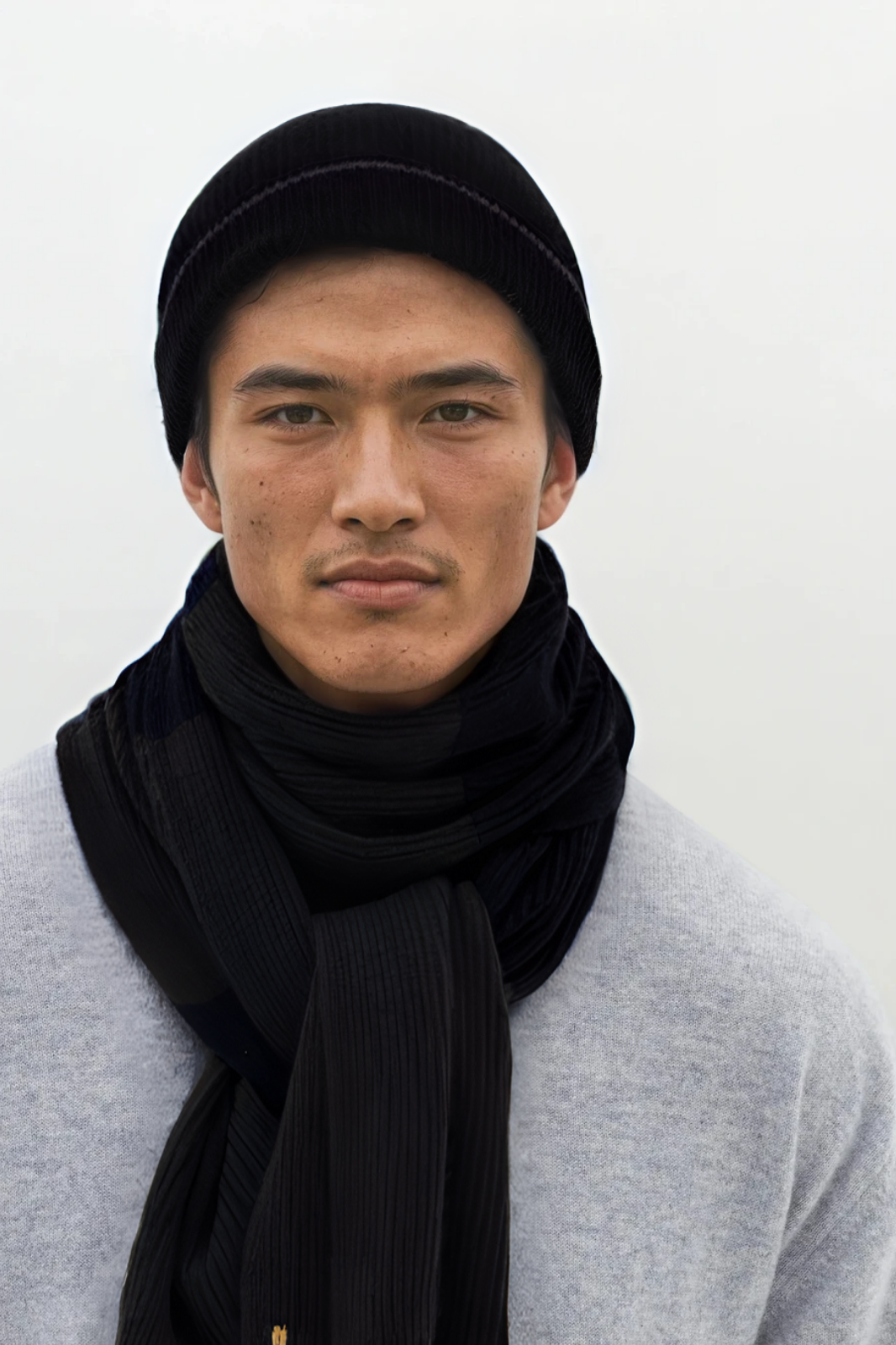Mens Cashmere Hat in Black