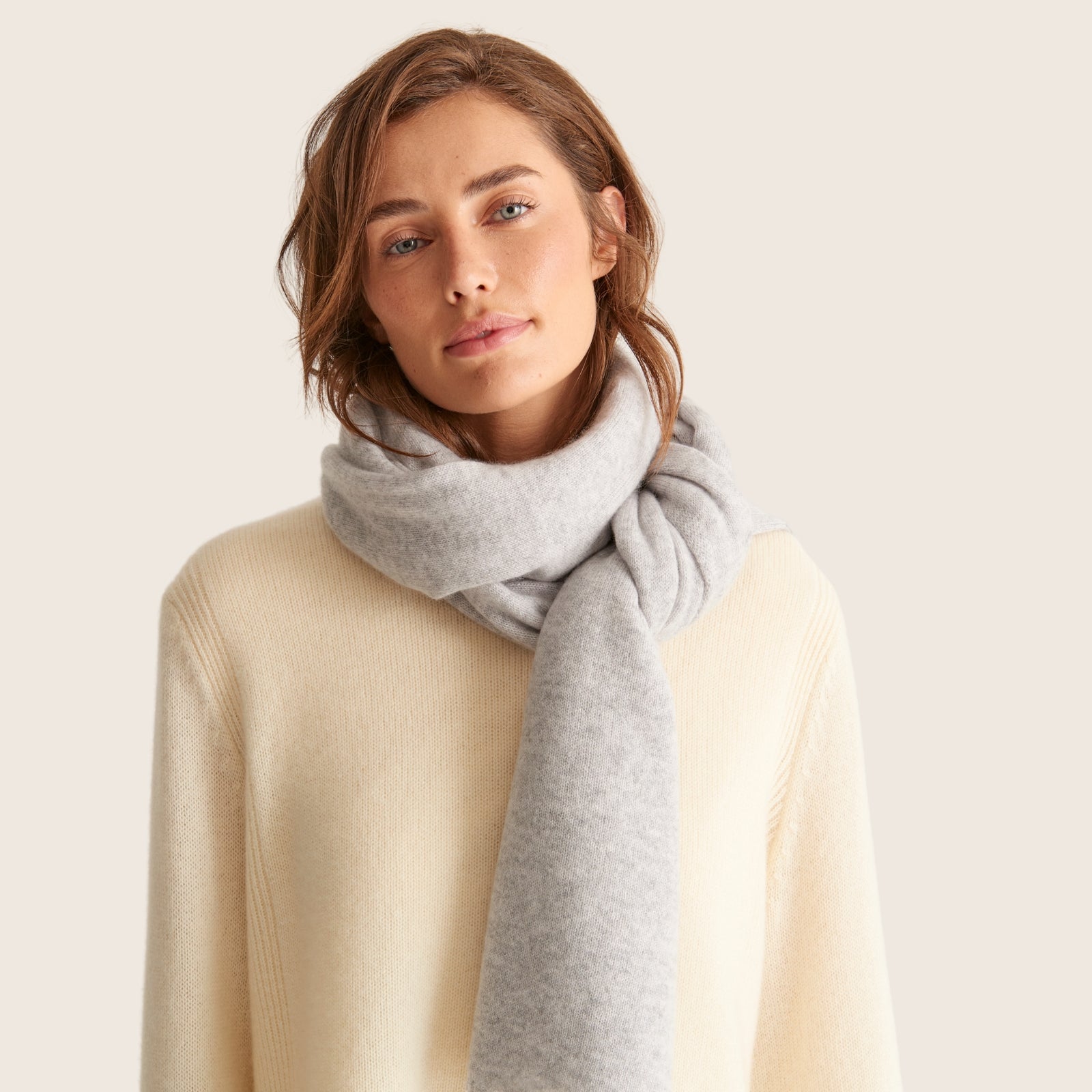 Cashmere foggy scarf