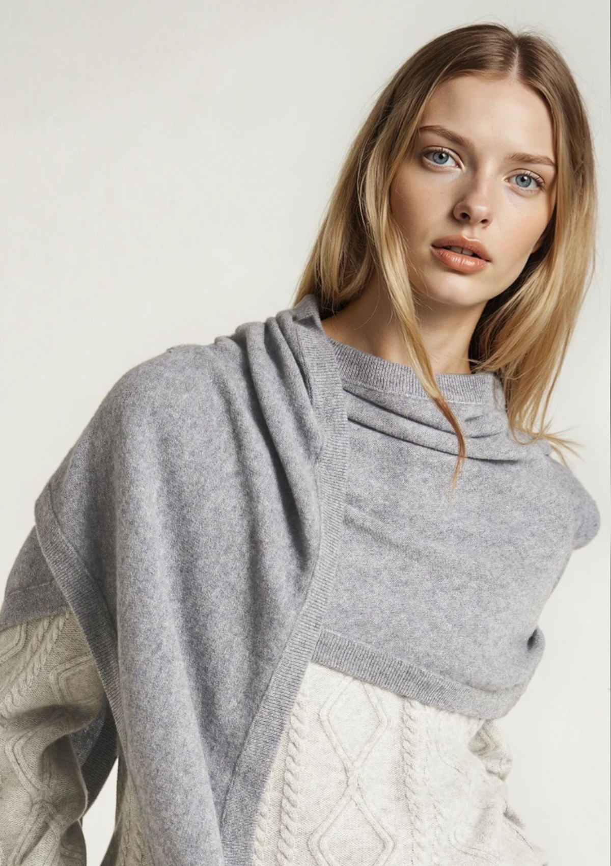 Cashmere Triangle Scarf in Monument Grey