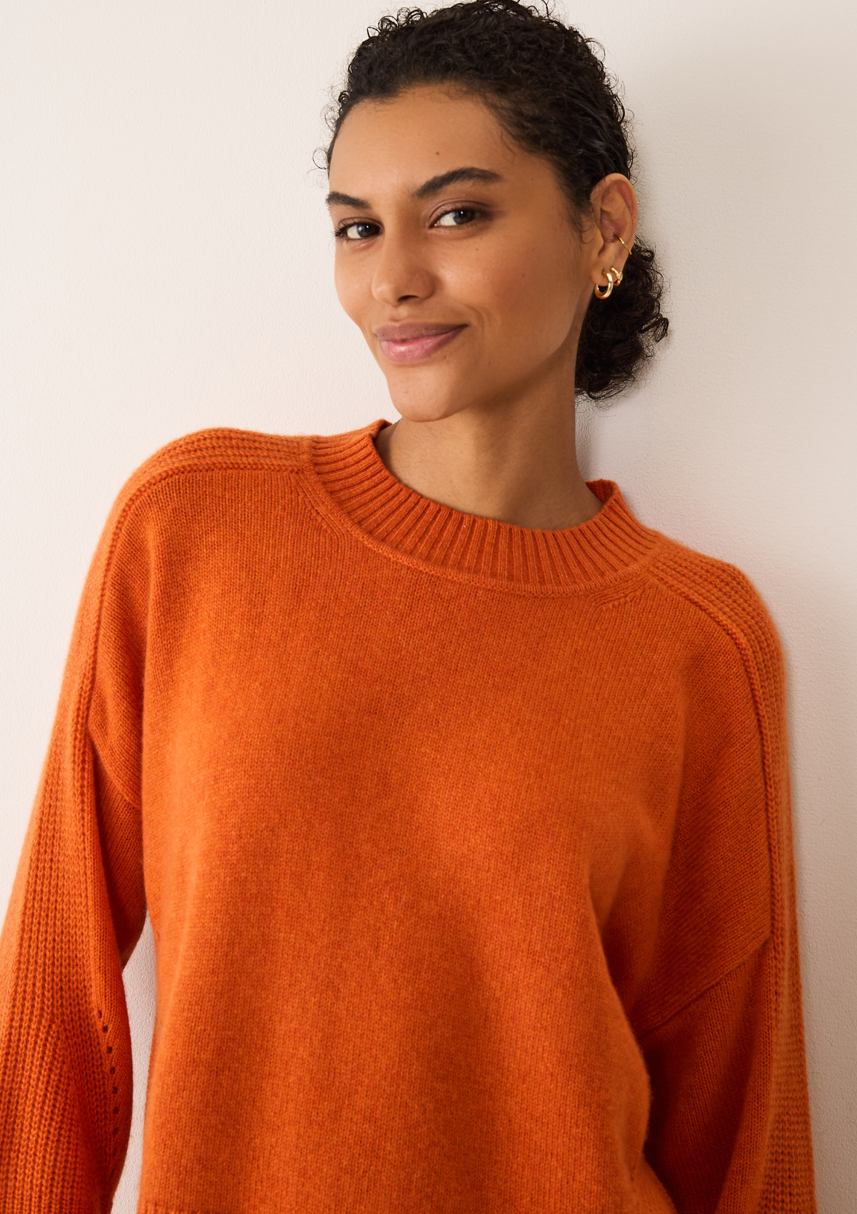 Ribbed Detail Lofty Crew Sweatshirt in Tiger Orange