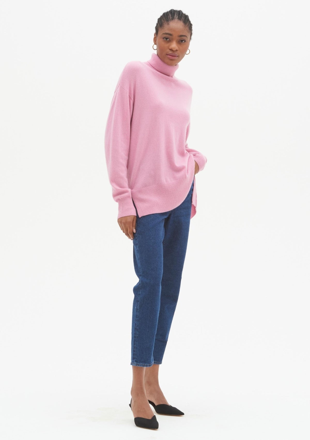 Relaxed Polo Neck Cashmere Sweater in Cameo Pink
