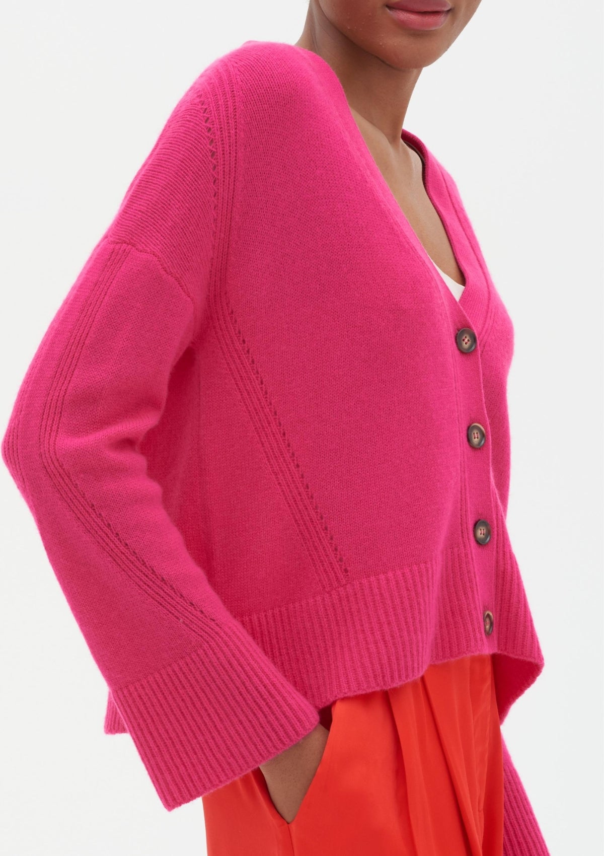 Lofty Cashmere Cardigan in Hot Pink