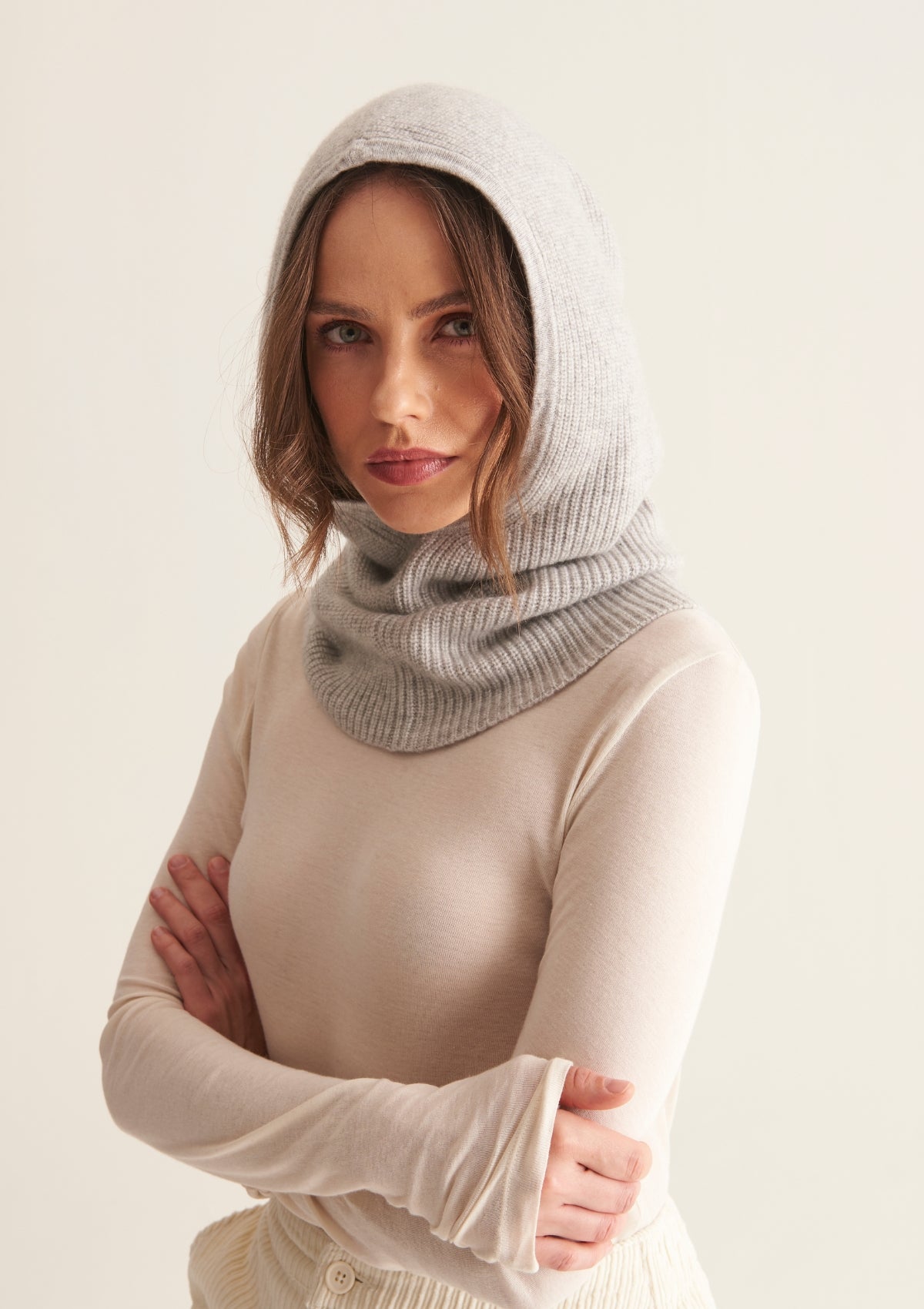 Cashmere Hood in Foggy Grey