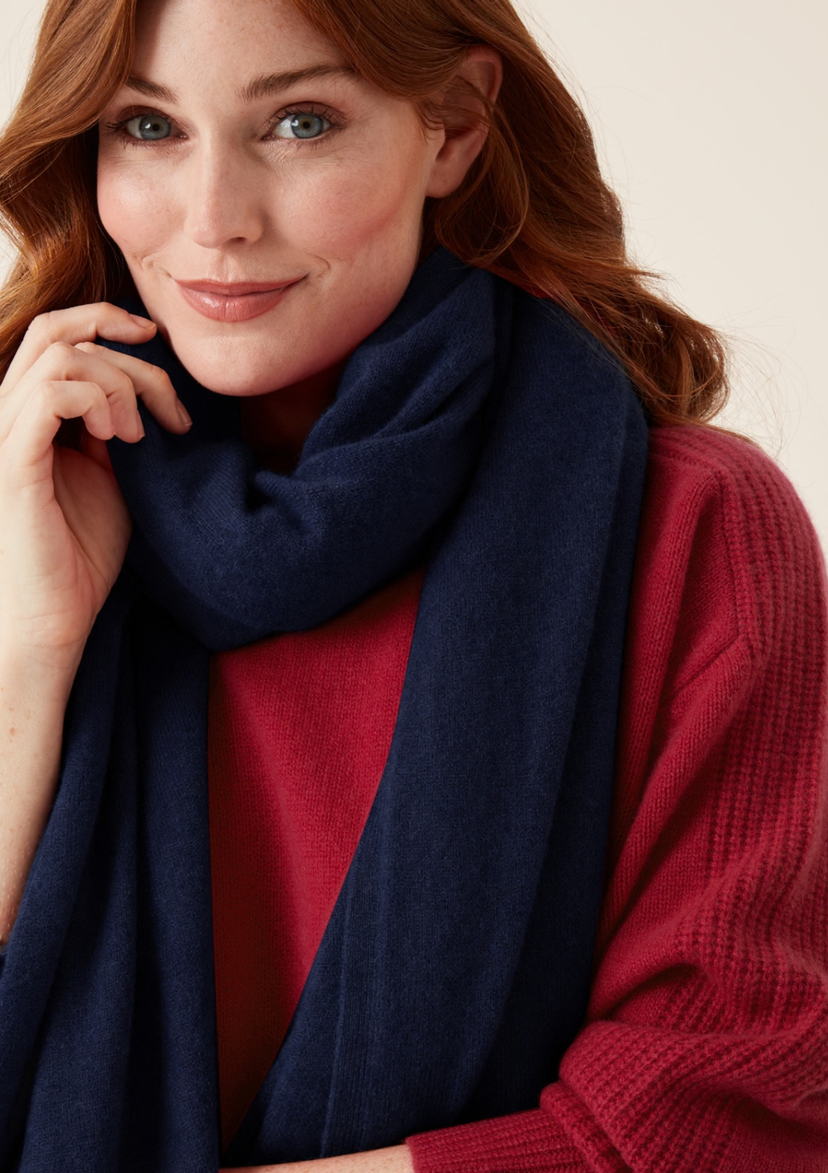 Cashmere Lofty Blanket Scarf in Midnight Blue
