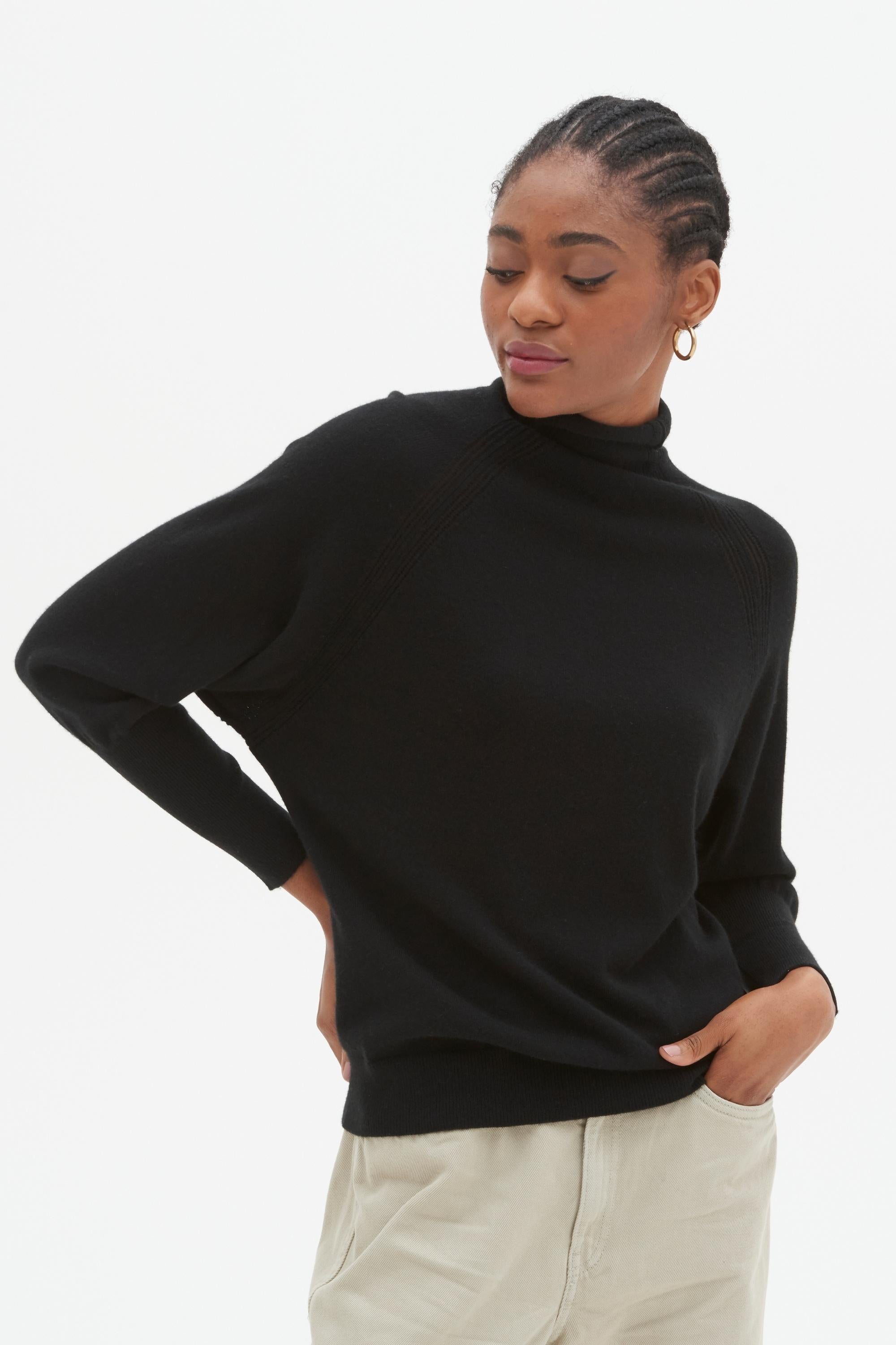Lofty Cashmere Batwing Sweater in Black