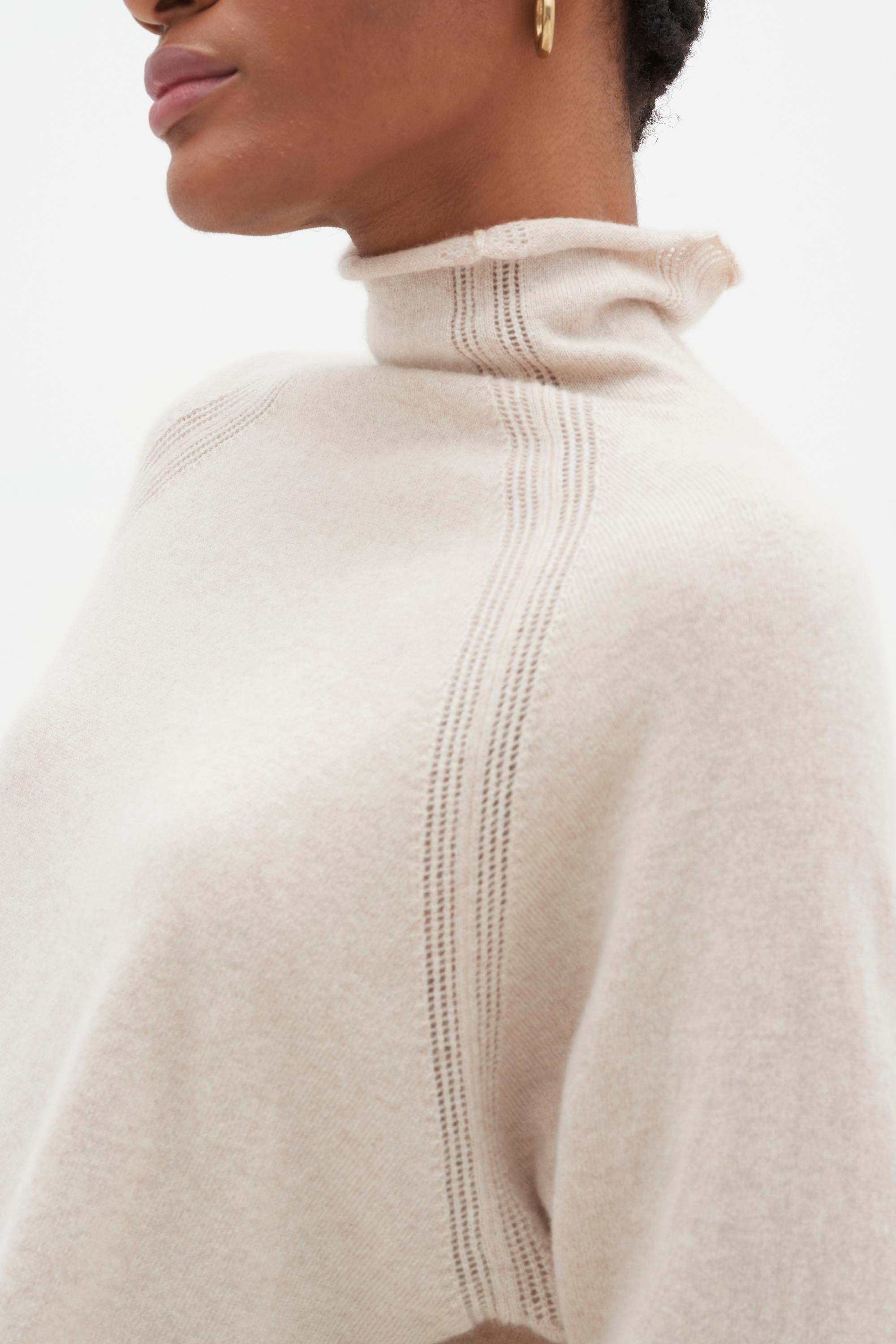 Lofty Cashmere Batwing Sweater in Birch