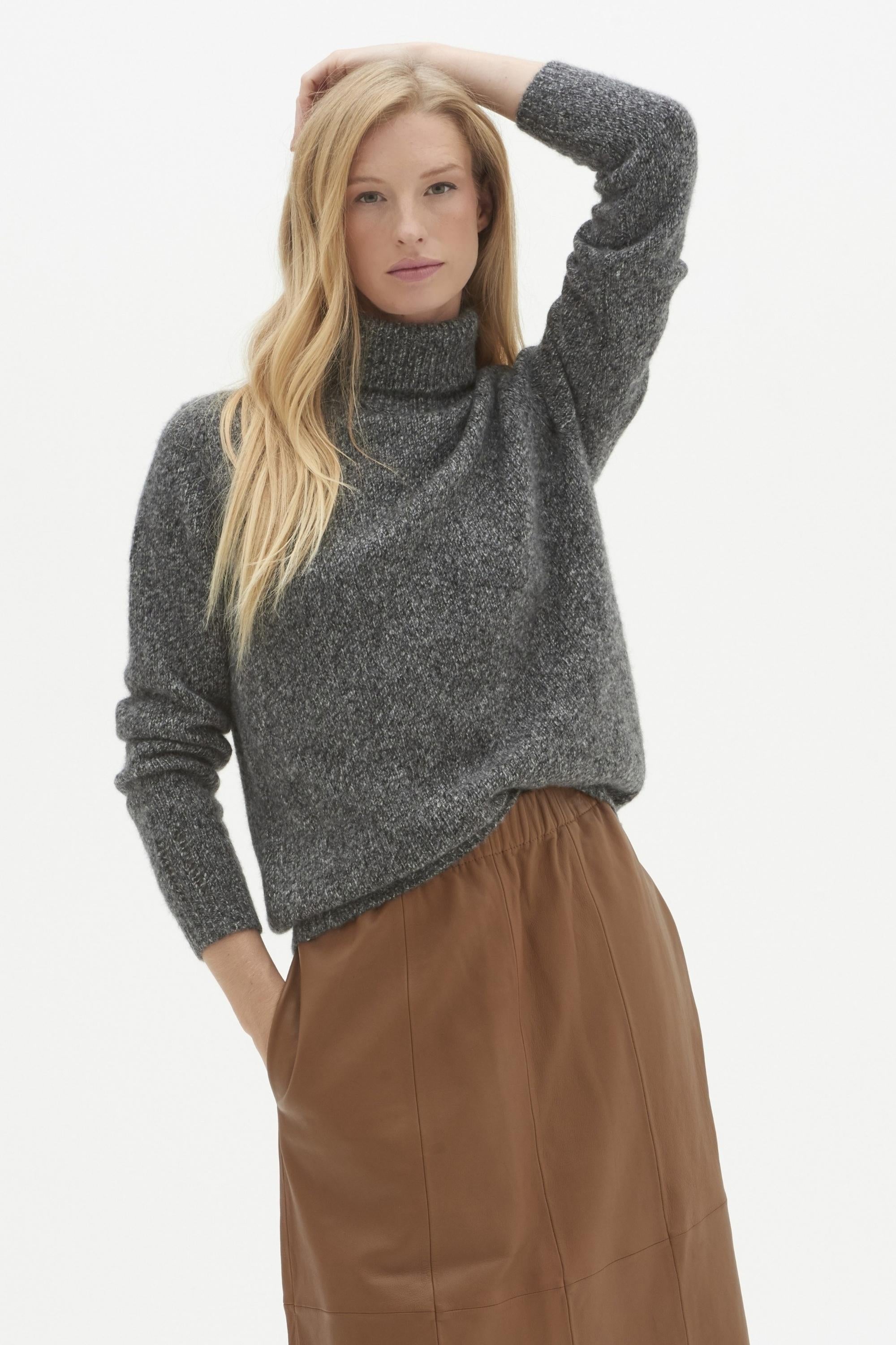 Cashmere Silk Roll Neck Sweater in Flecked Grey