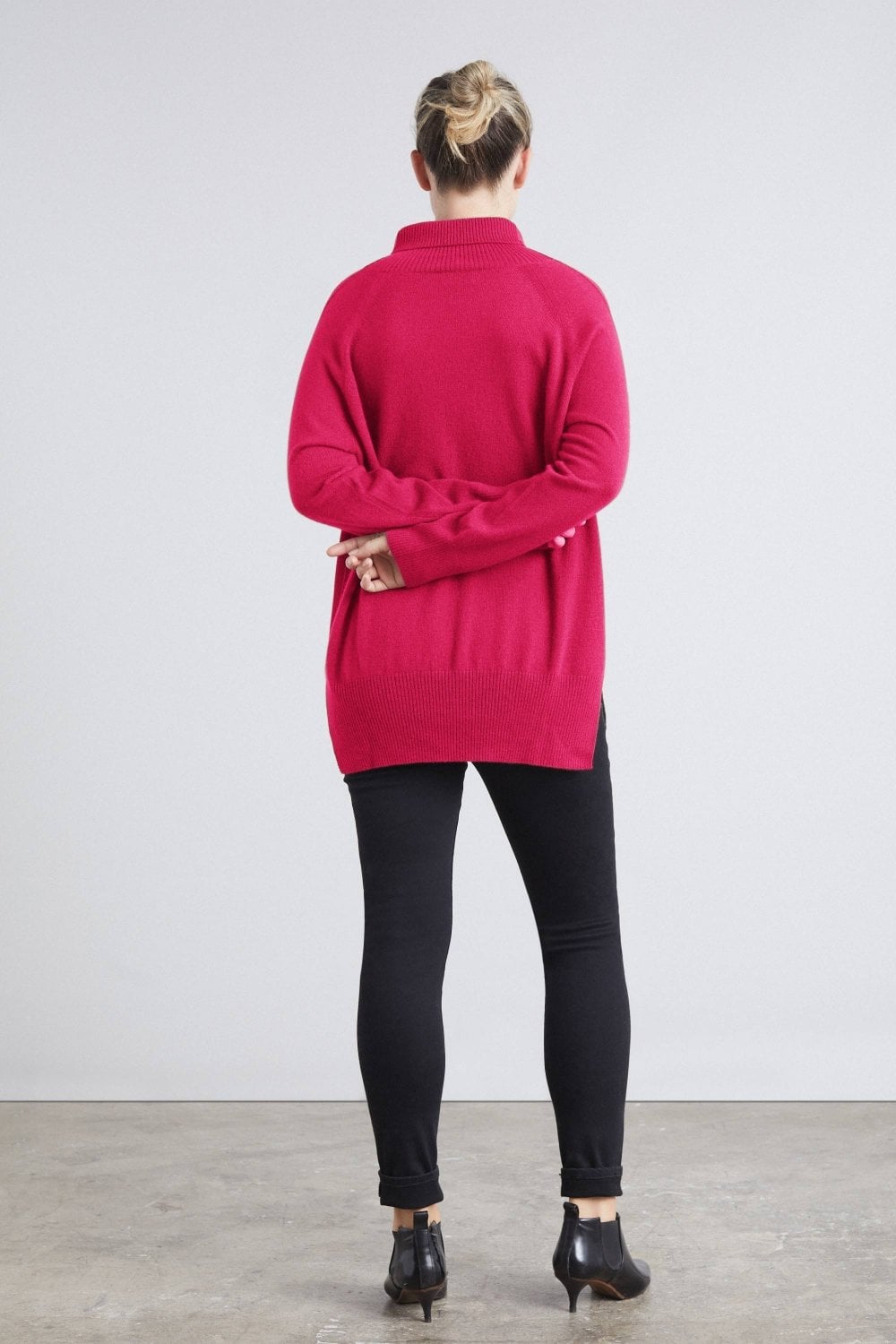 Polo Neck Cashmere Sweater in Cherry