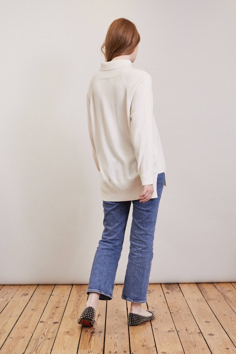 Polo Neck Cashmere Sweater in Snow